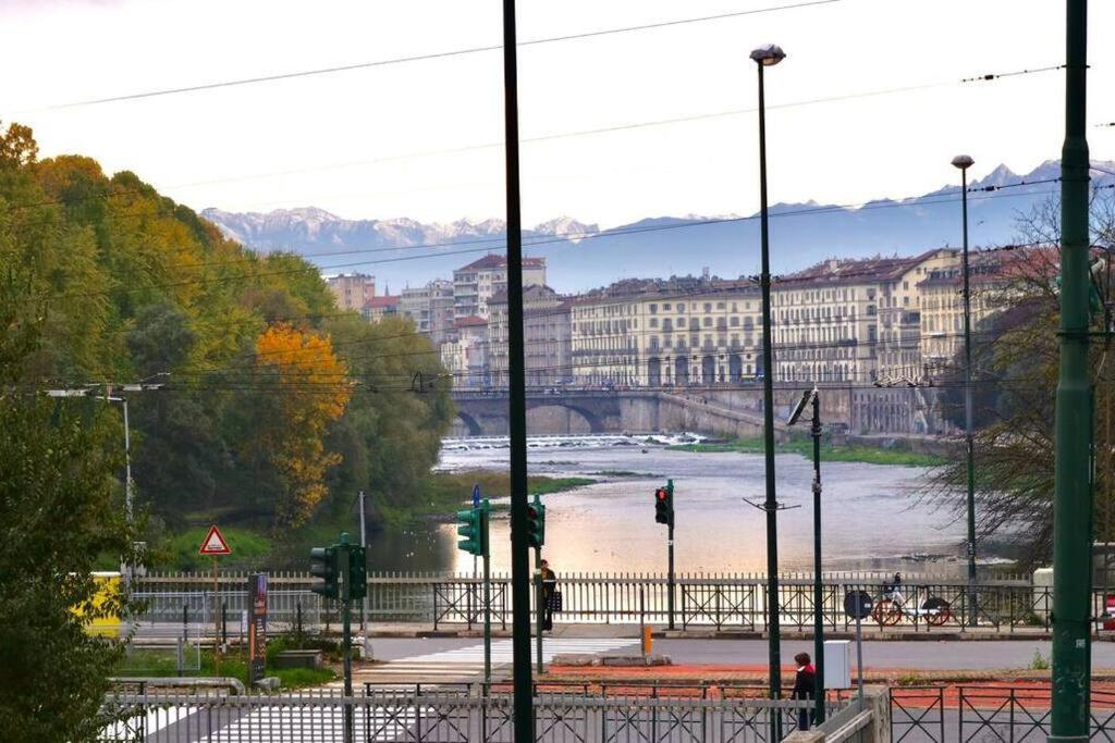 Centro - Vista Piazza Vittorio / Wi-Fi & Netflix Apartment Торино Екстериор снимка